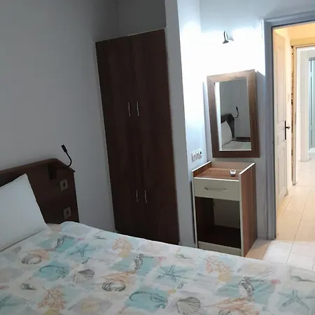 Rayon Hotel