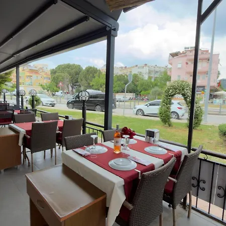 Rayon Hotel 3*